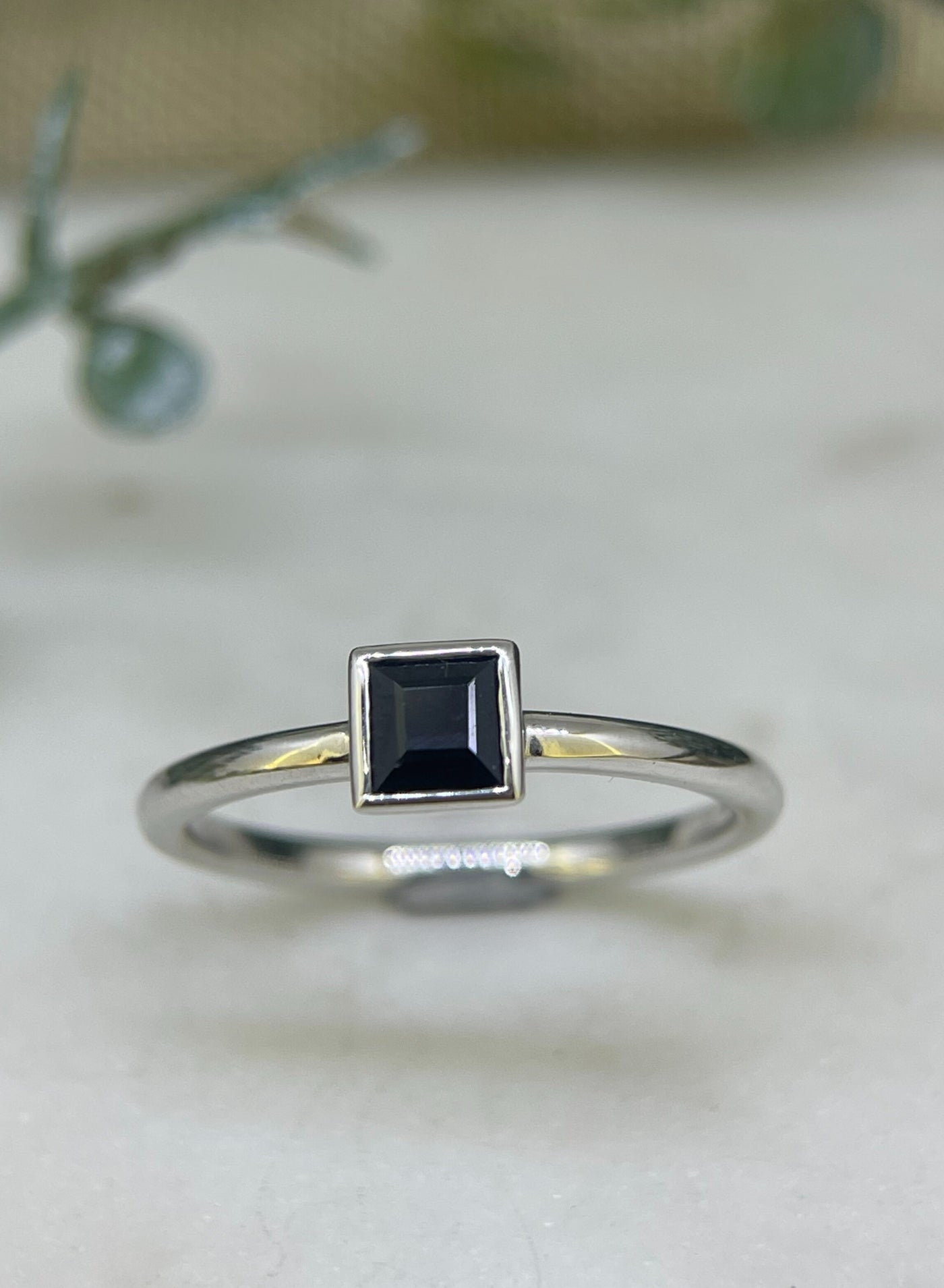 9ct White Gold Square Sapphire ring