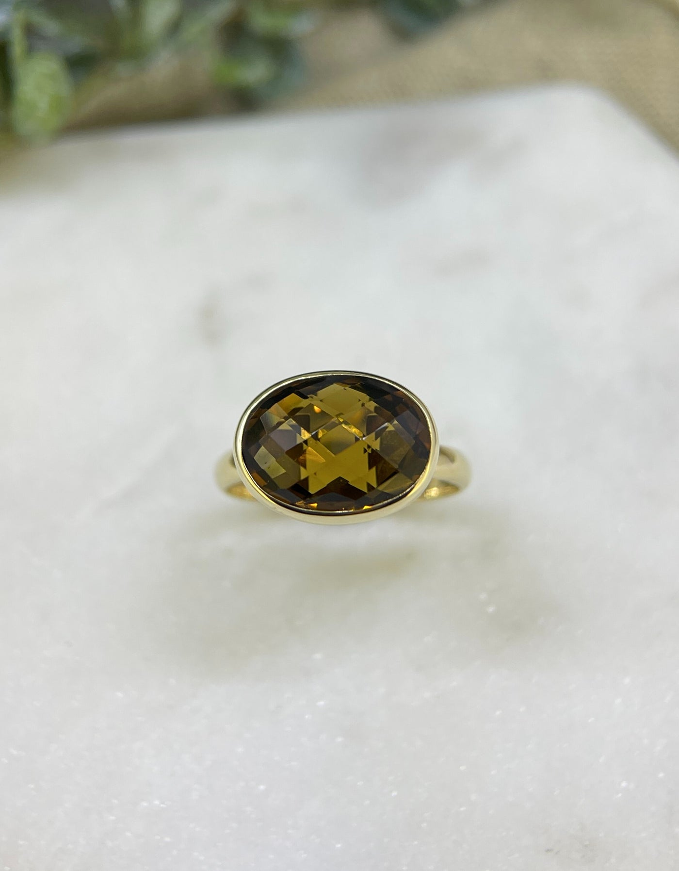 9ct Yellow Gold Oval Smokey Quartz Ring