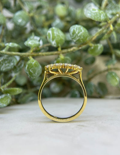 18ct Yellow Gold & Diamond Ring