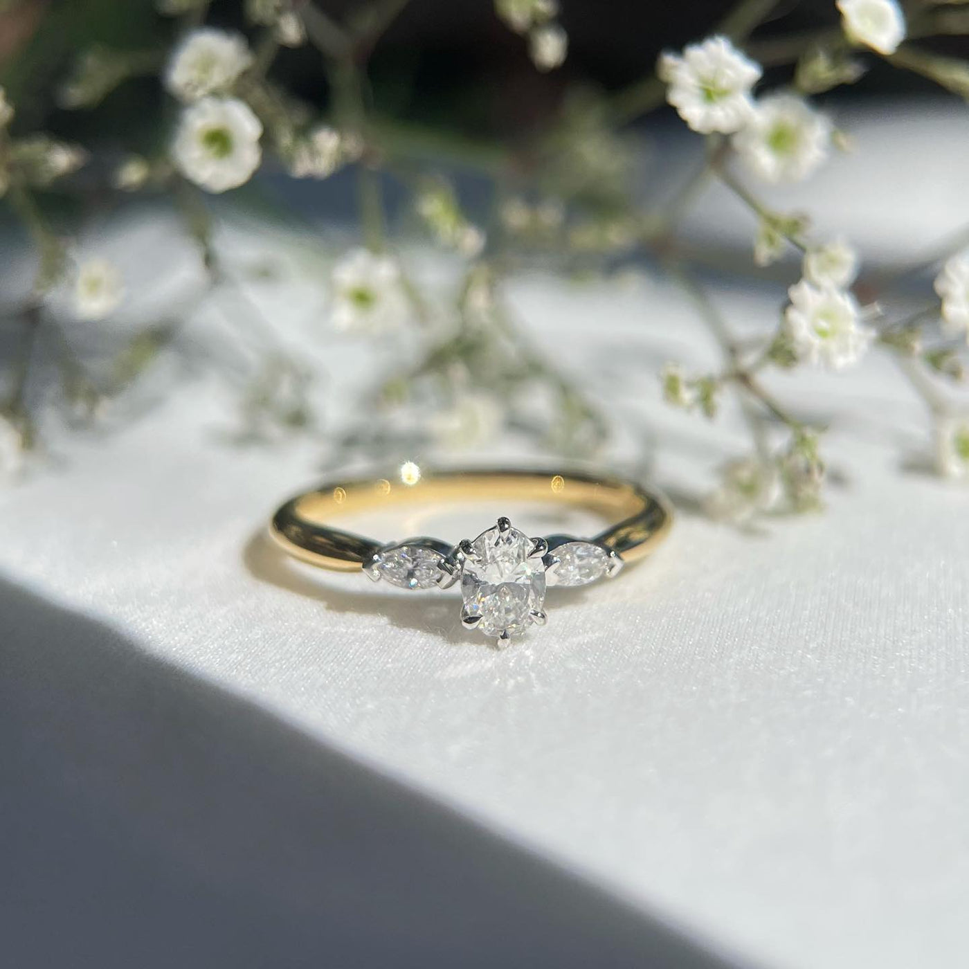 18ct Yellow and White gold Diamond engagement ring