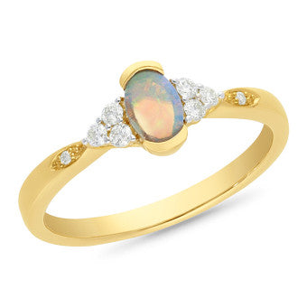 9ct yellow gold Solid Opal and Diamond ring