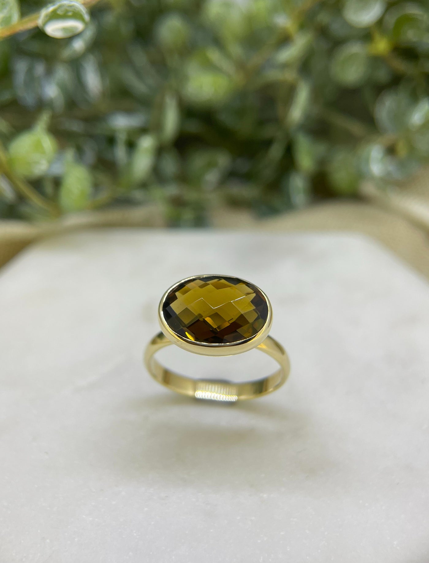 9ct Yellow Gold Oval Smokey Quartz Ring