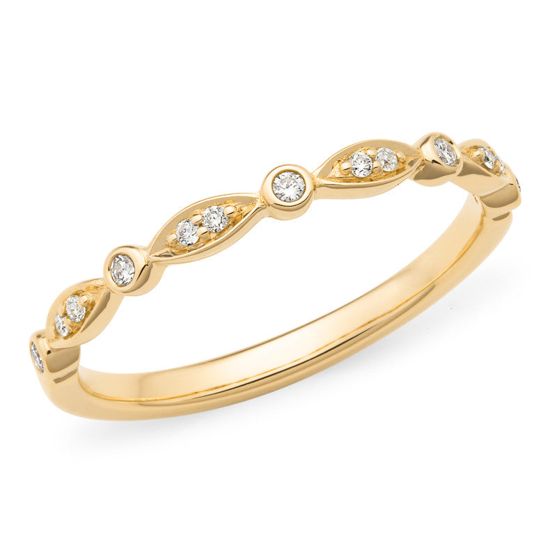 9ct yellow gold Diamond Set ring