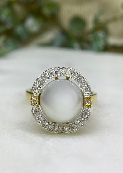 18ct Yellow & White Gold Pearl & Diamond Ring