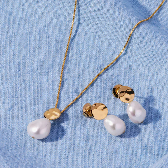 Renaissance Gold plated Pearl Necklace