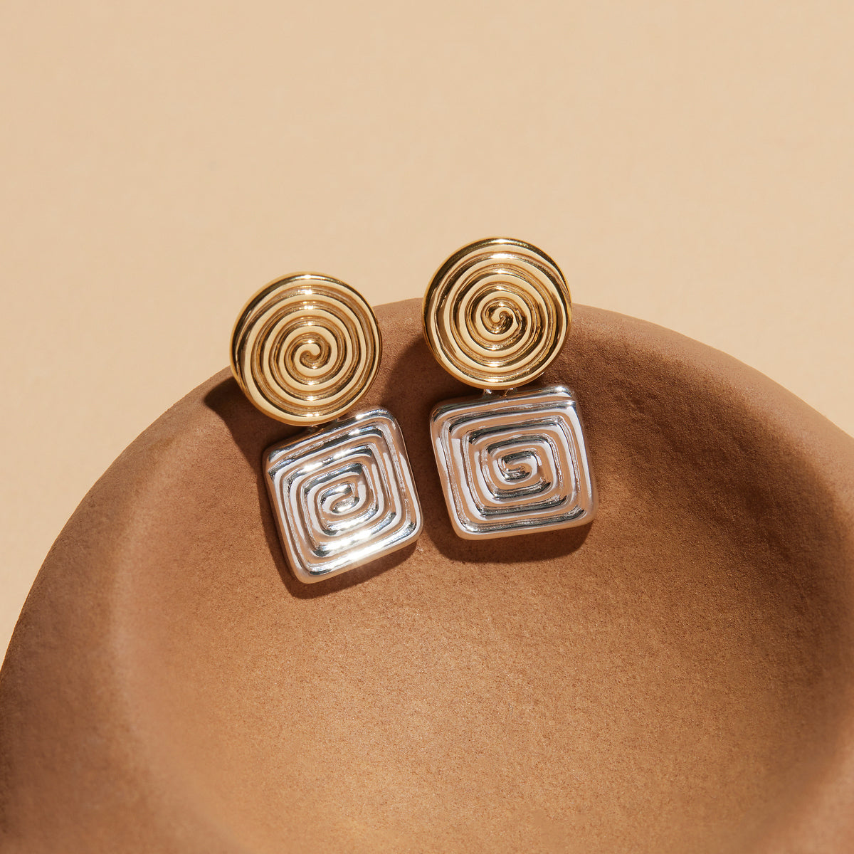 Labyrinthe Two-tone Earring