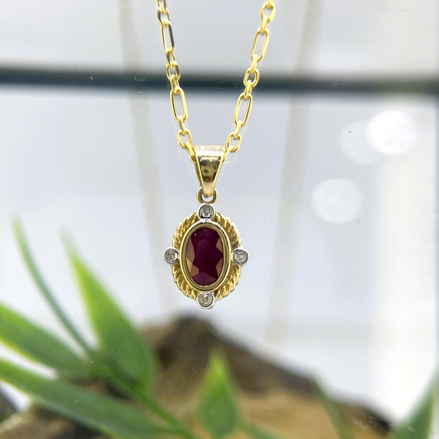 9ct Yellow/White gold Ruby & Diamond pendant