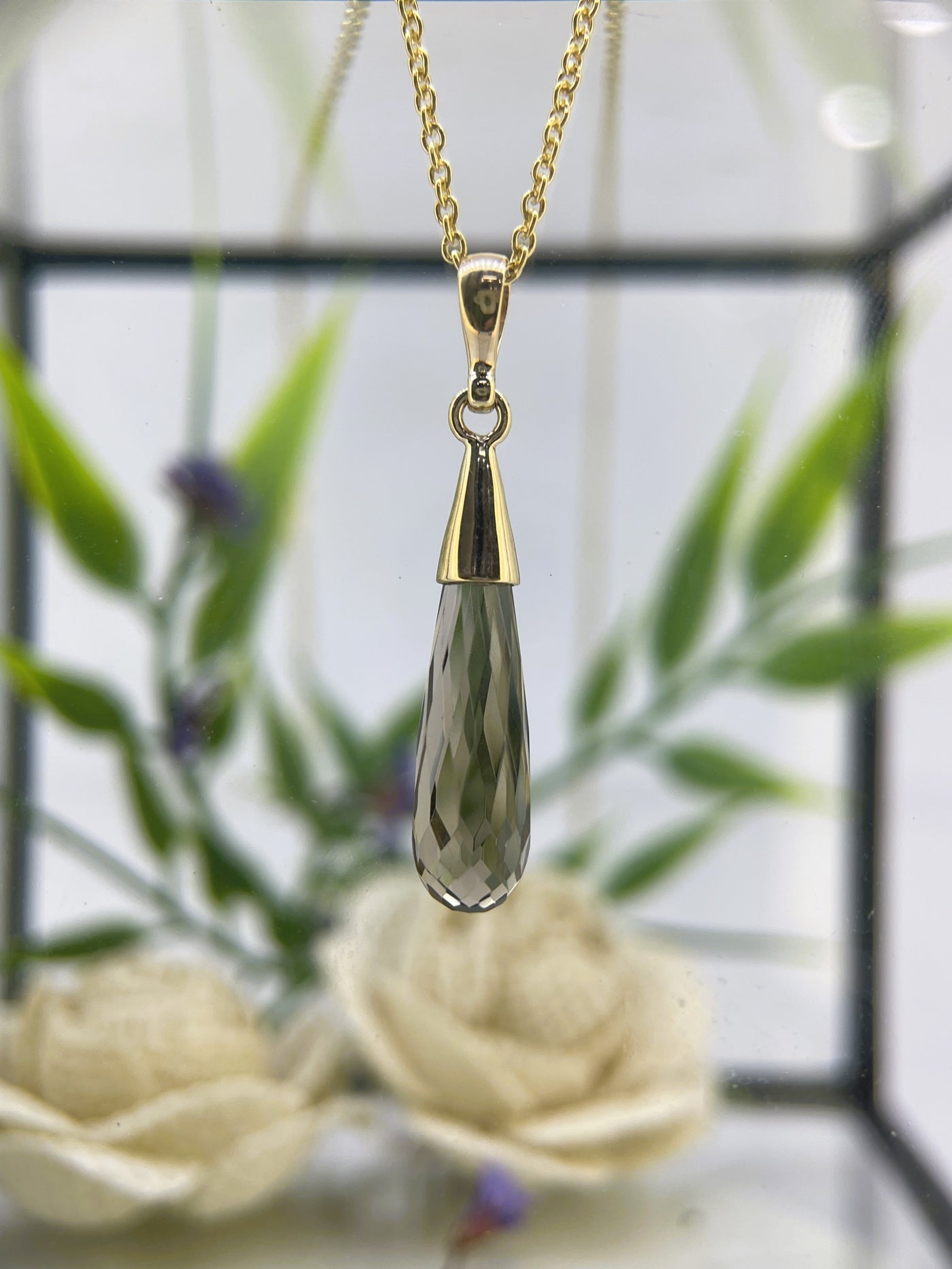 9ct Yellow gold Smokey Quartz pendant