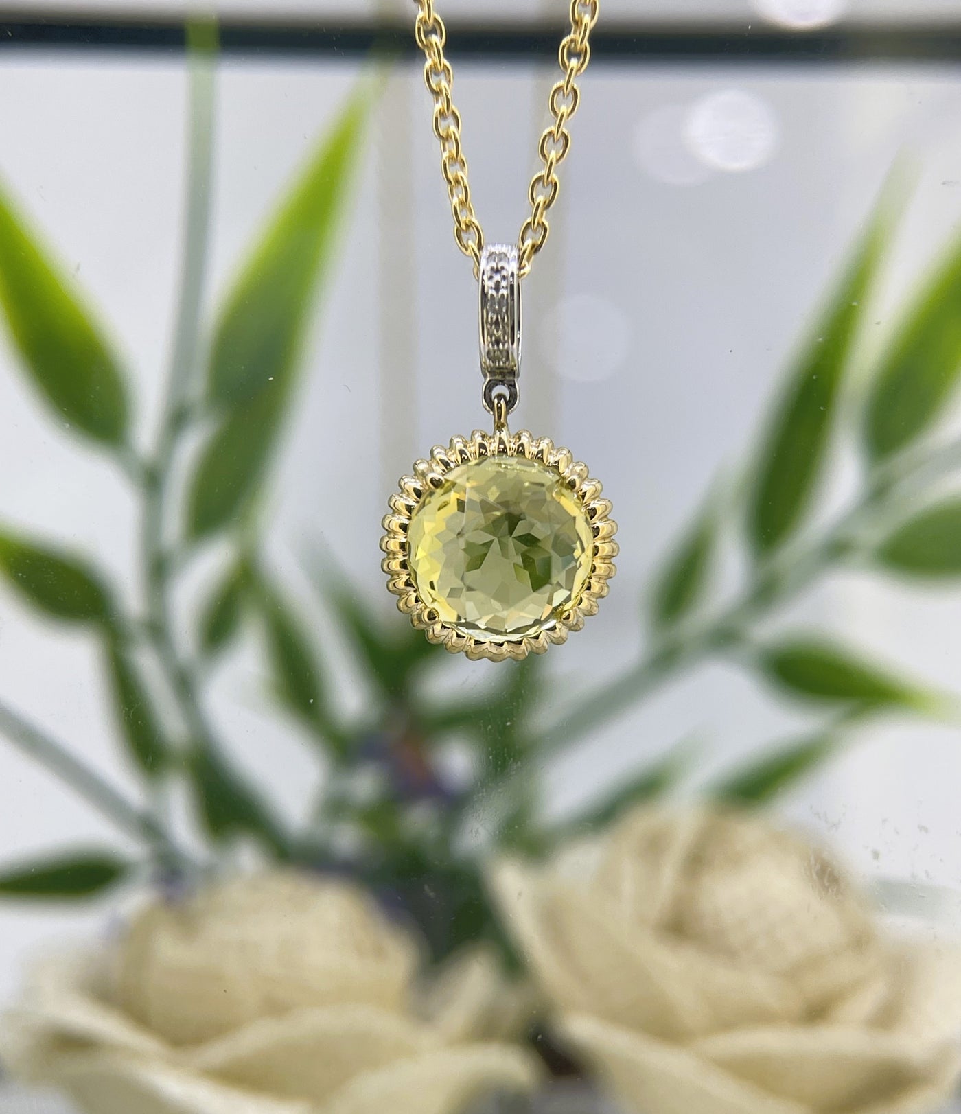 9ct Yellow/White gold Lemon Quartz & Diamond pendant