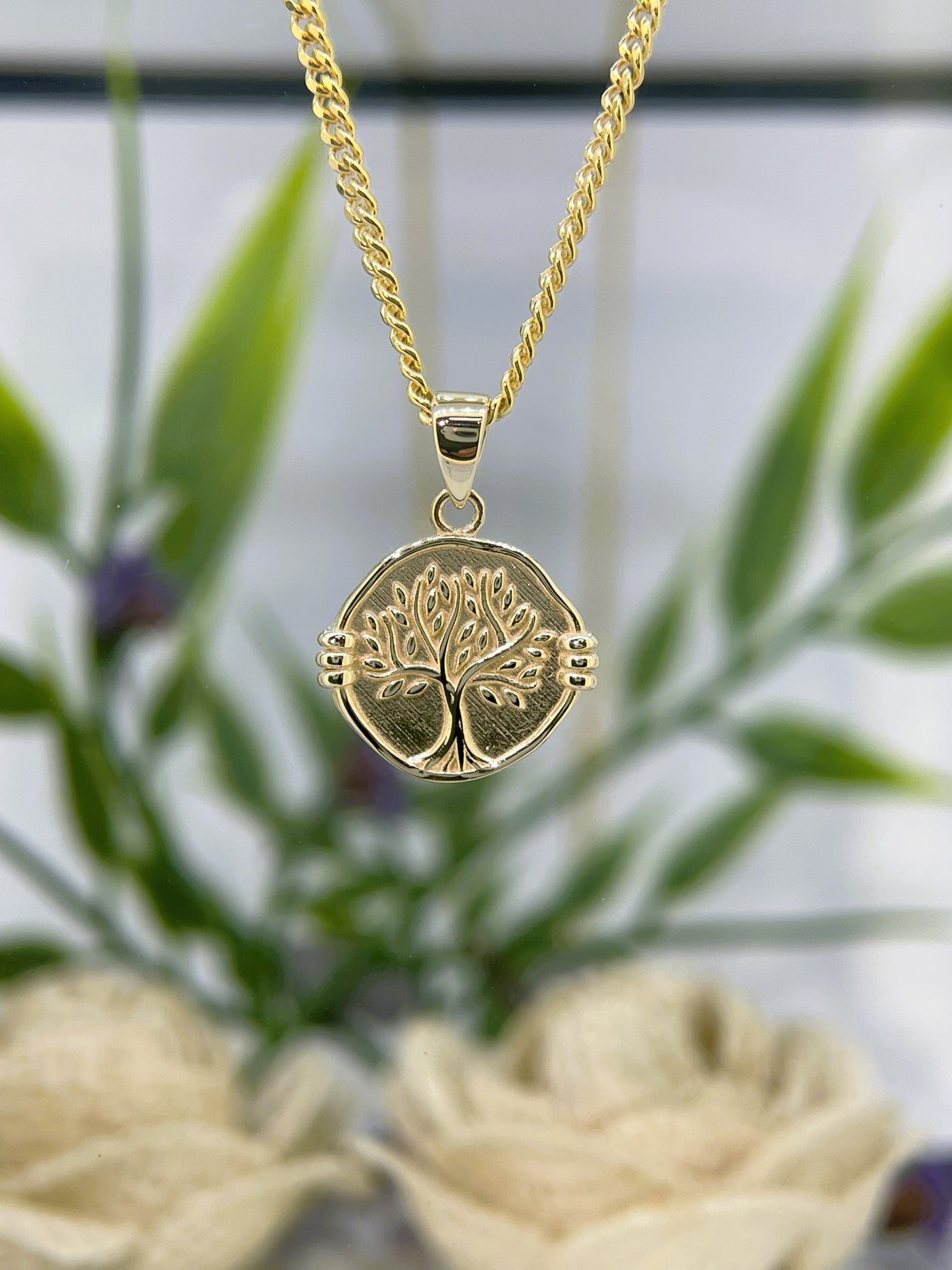 9ct Yellow gold Tree of Life pendant