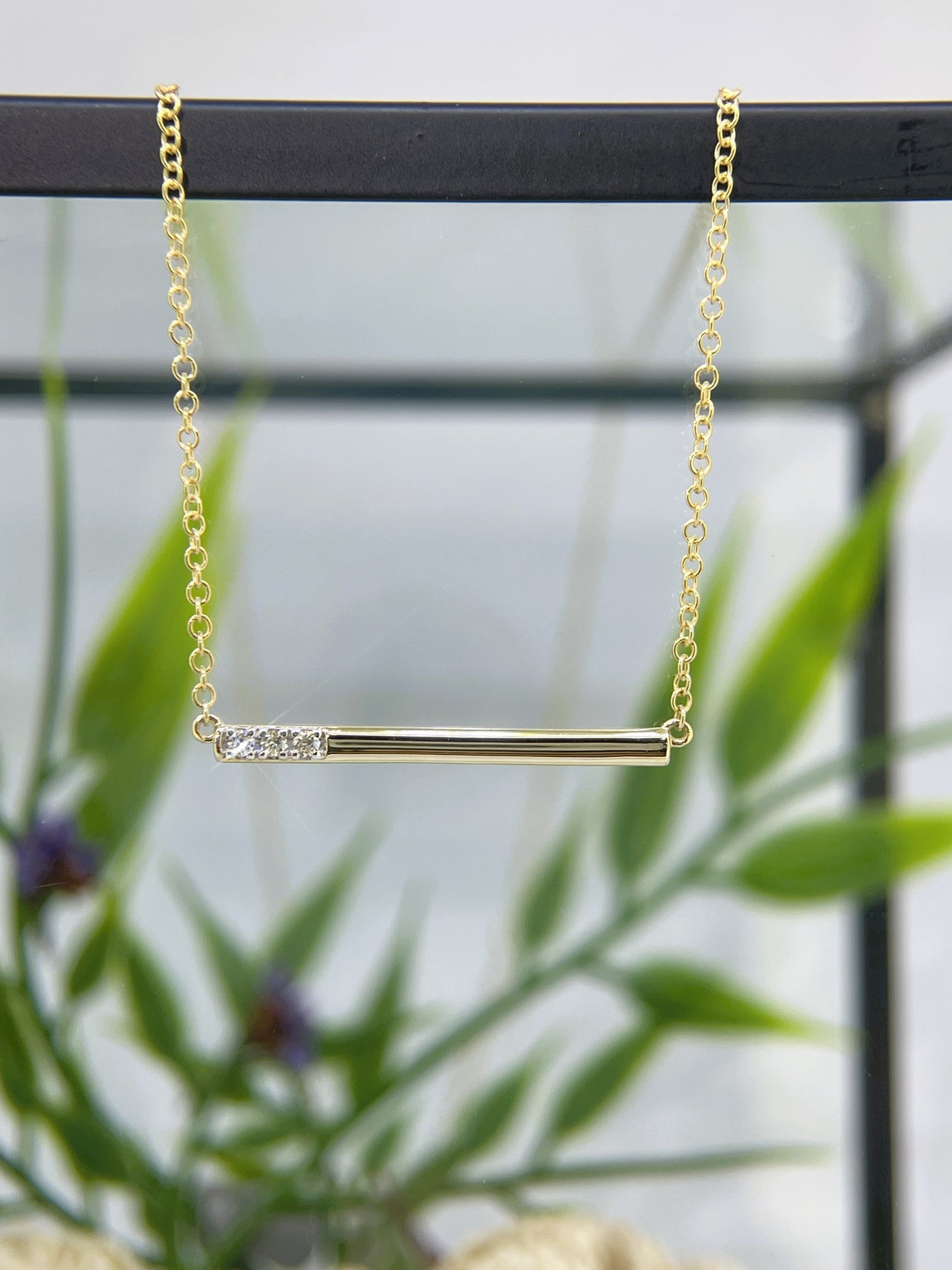 9ct Yellow gold Diamond Bar necklace