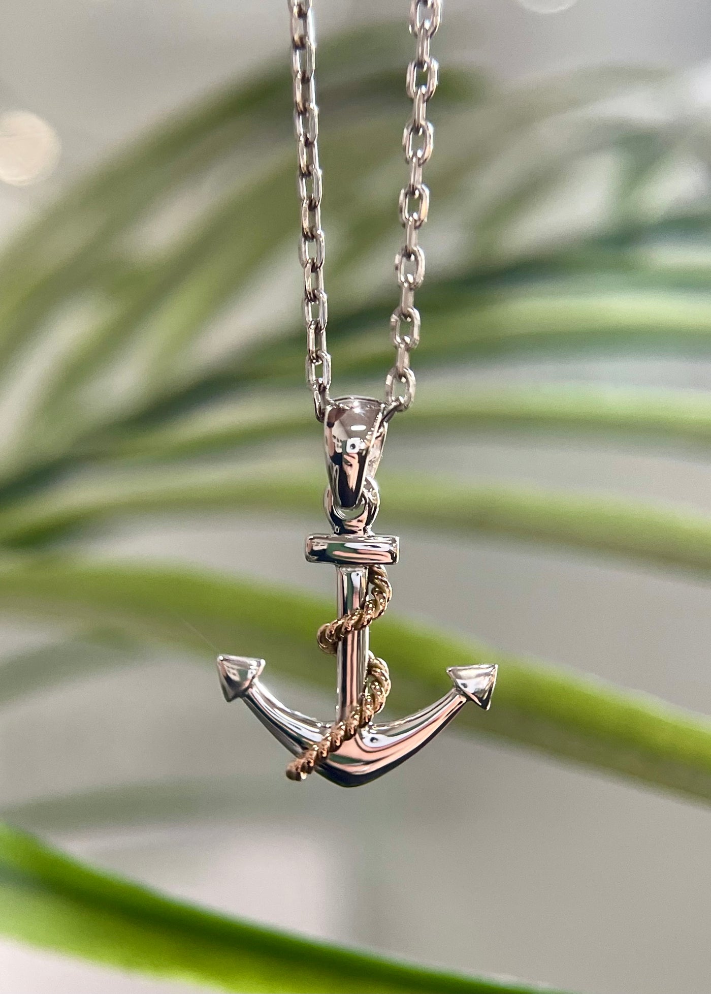 9ct White & Rose Gold Rope Anchor Pendant