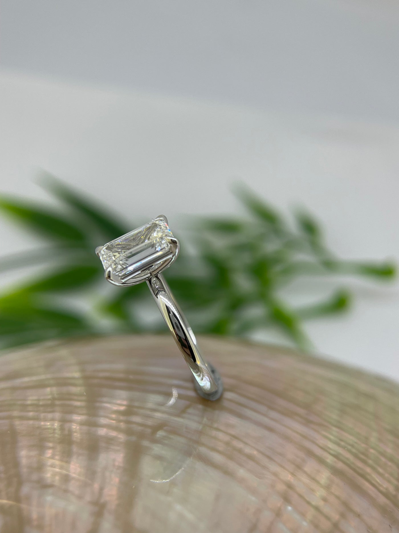 18ct White Gold Lab Diamond Engagement Ring