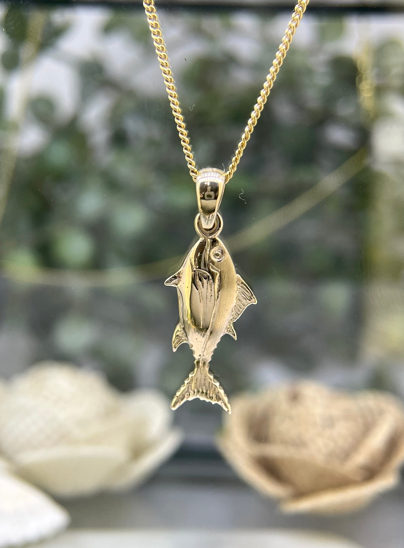9ct Yellow Gold Tuna Pendant