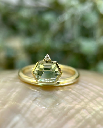 9ct Yellow Gold Green Amethyst & Diamond Ring