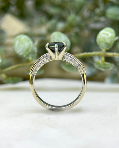 18ct White & Rose Gold Teal Sapphire & Pink Diamond Ring