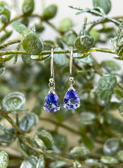 9ct White Gold Pear Drop Tanzanite Earrings