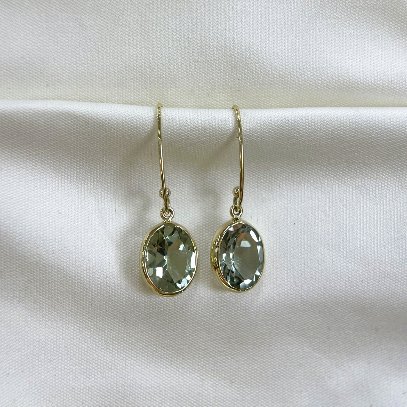 9ct yellow gold green Amethyst drops