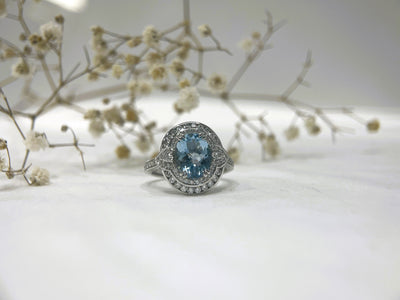 18ct White Gold Aquamarine and Diamond dress ring