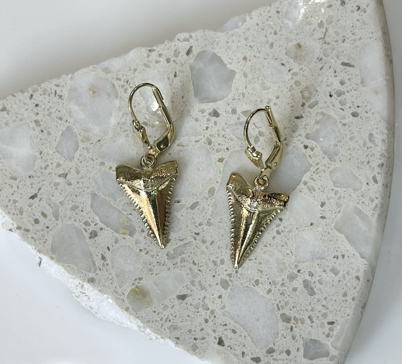 9ct yellow gold Shark tooth drops