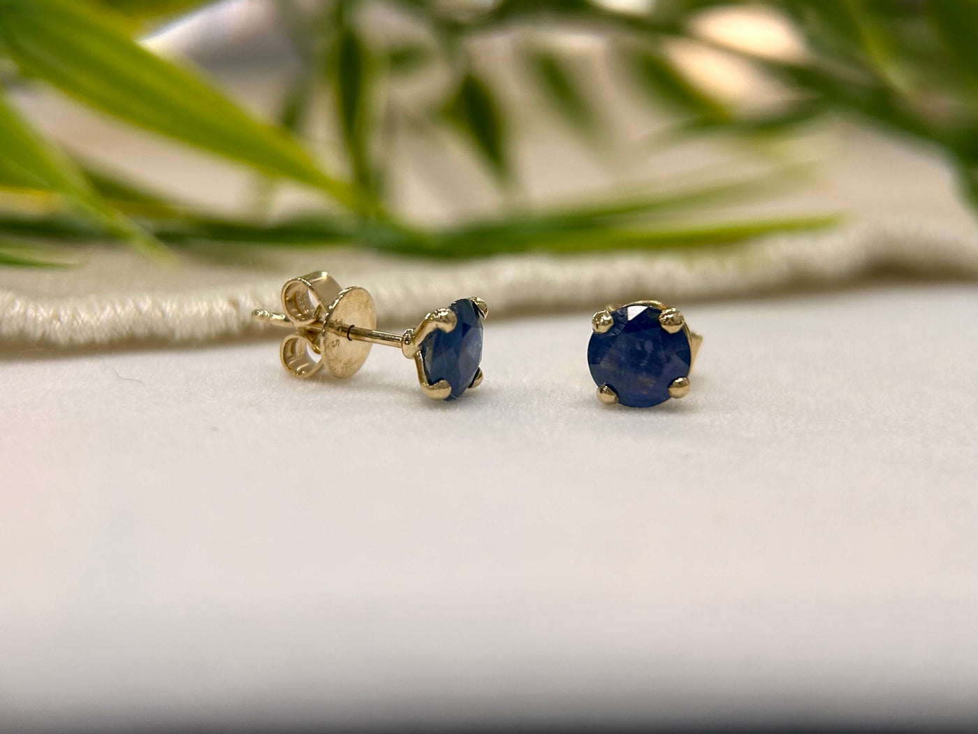 9ct Yellow gold Australian blue Sapphire studs