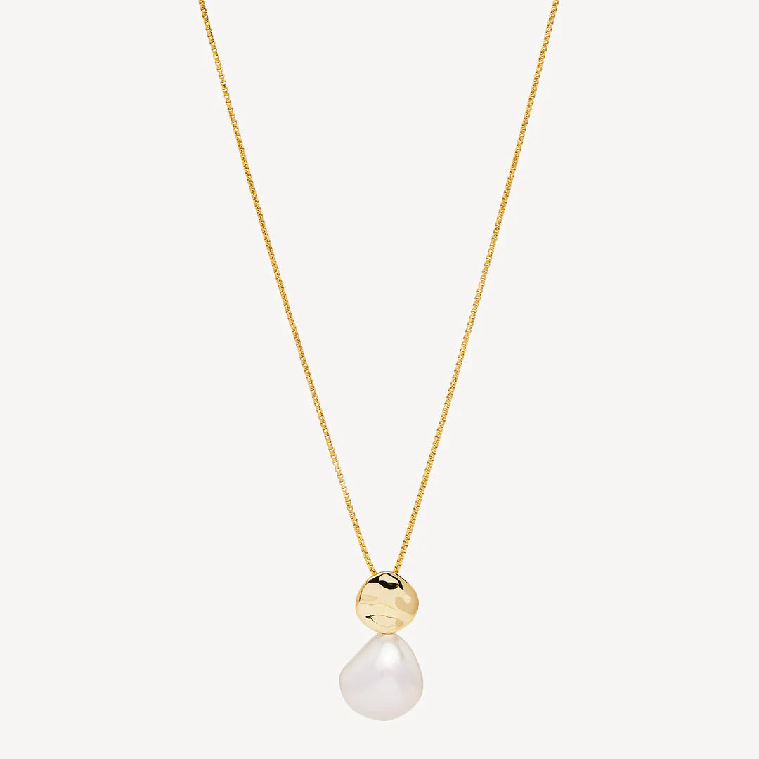 Renaissance Gold plated Pearl Necklace