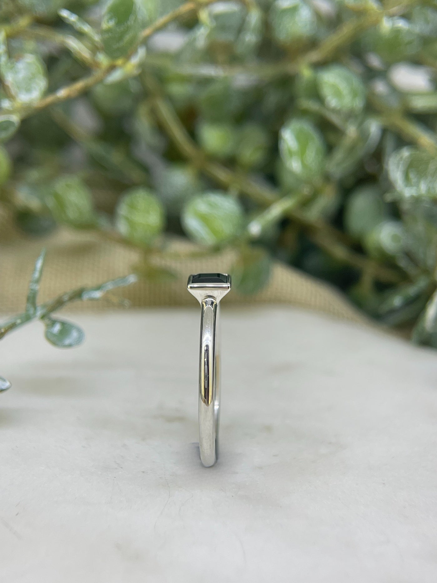 9ct White Gold Square Sapphire ring